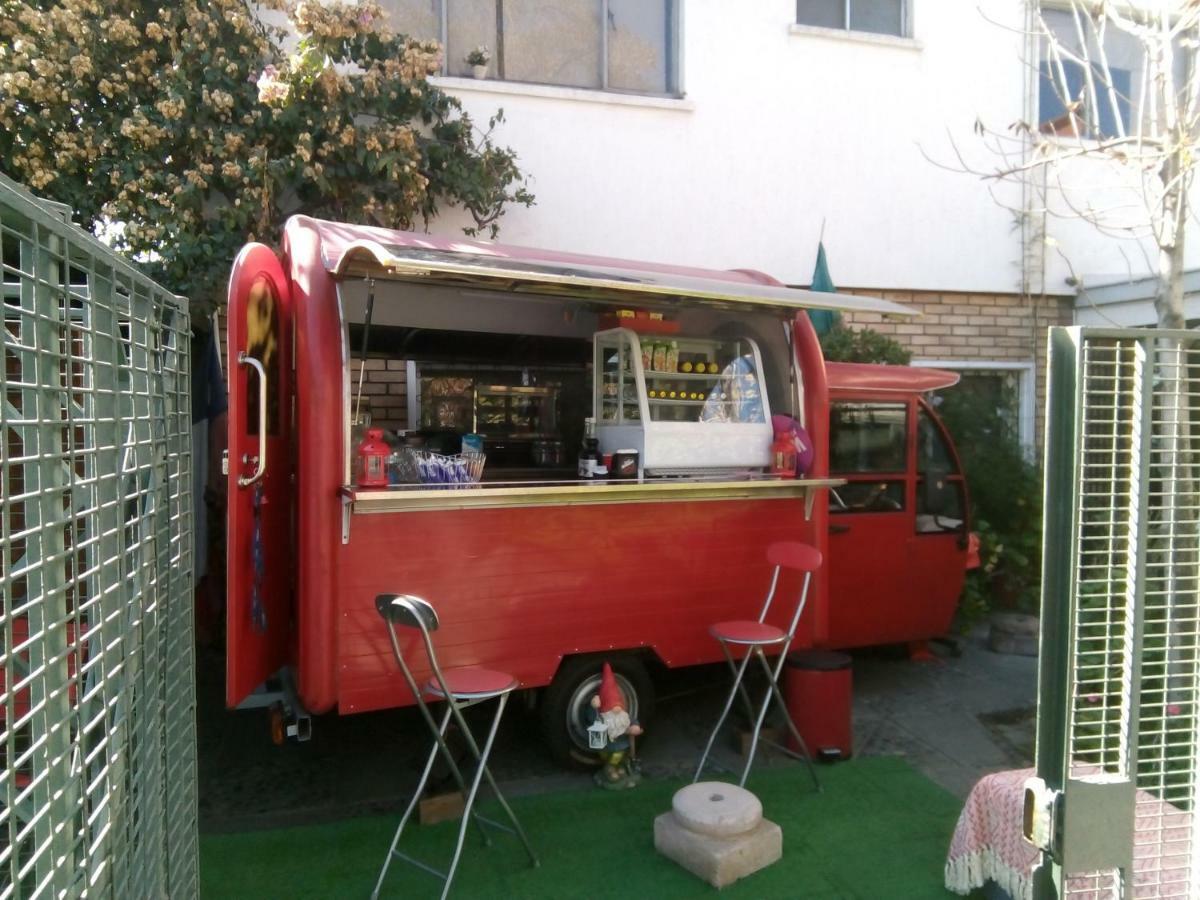 Bed & Breakfast Blumen Haus サンティアゴ エクステリア 写真
