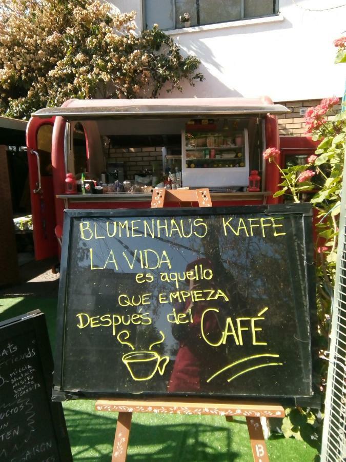 Bed & Breakfast Blumen Haus サンティアゴ エクステリア 写真